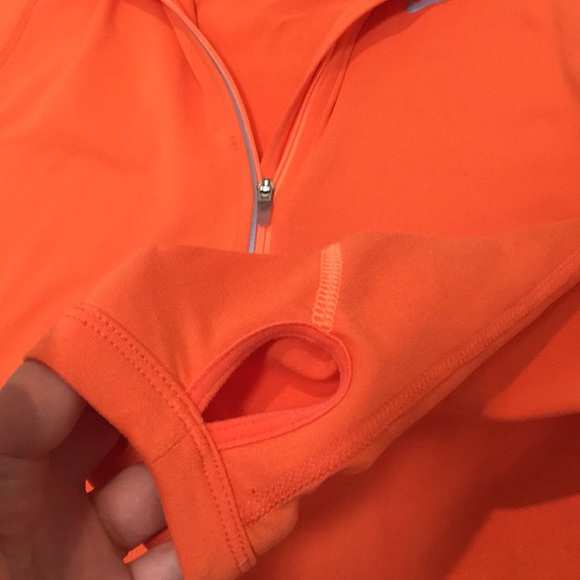 Tops Nike Dry Fit Running Shirt With Thumb Holes Poshmark